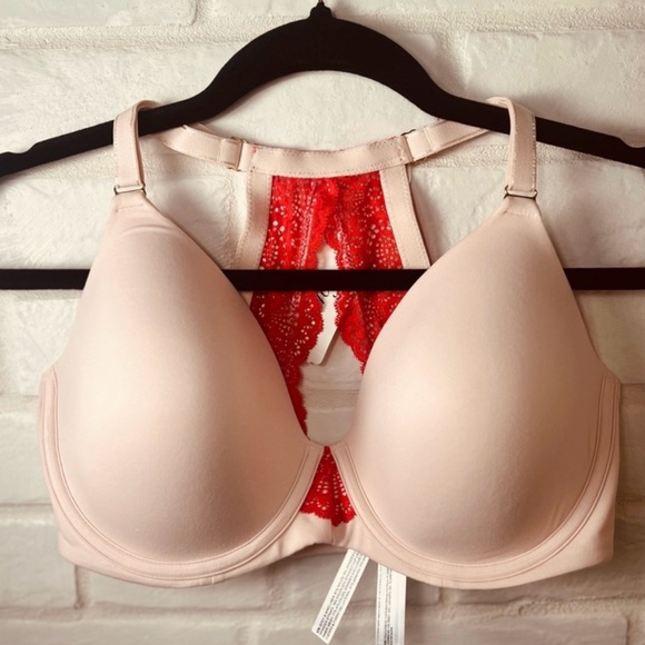 NWT Soma Embraceable Geo Lace
Racerback Underwire Bra 34 DDD Porcelain #0348 - Picture 1 of 12